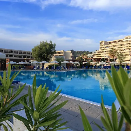 Sol Cosmopolitan Rhodes Resort